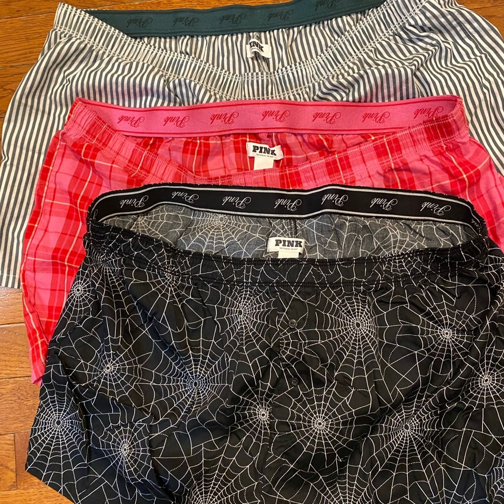 PINK Victoria's Secret Women’s 3-Pack Cotton Boxer Shorts - Black, Pink, Gray